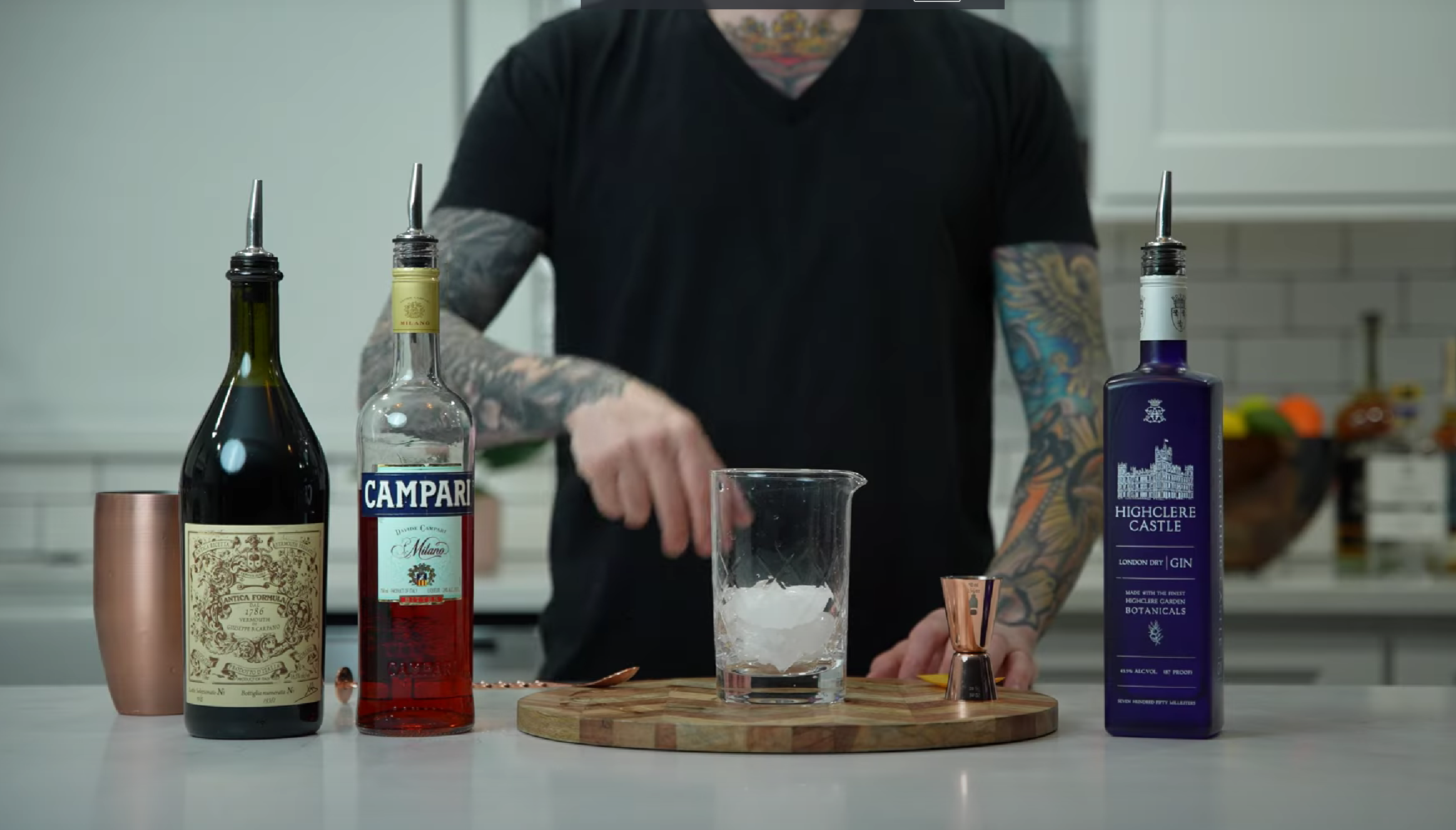 Cách làm cocktail Negroni ngon chuẩn vị Ý tại nhà