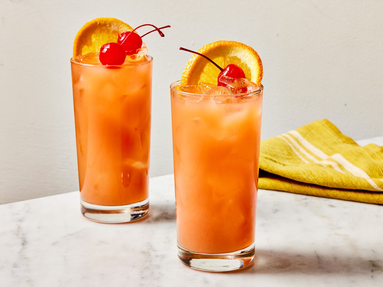 Top 10 cocktail vodka đơn giản dễ pha chế tại nhà 